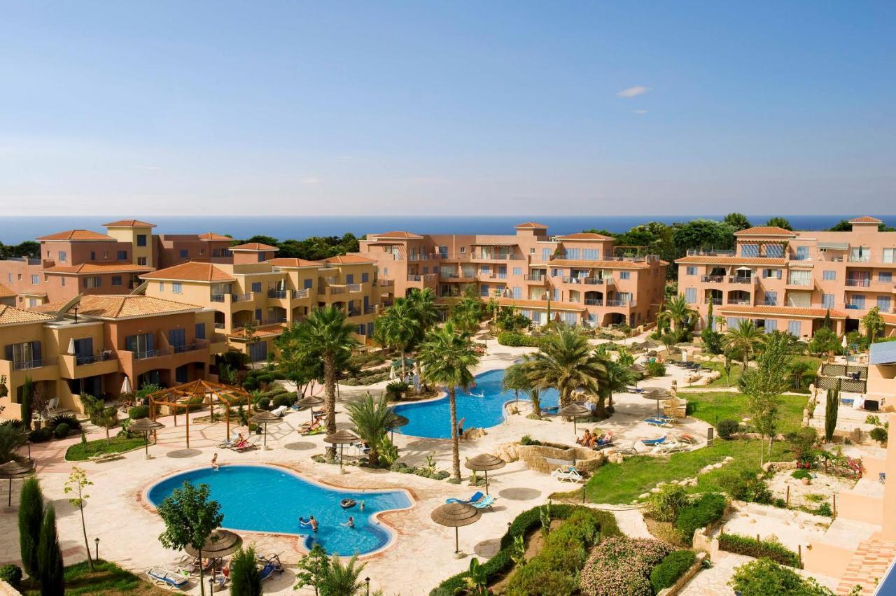 Comfortable 2 Bedroom Apartment In Popular Limnaria Gardens Paphos Exteriör bild